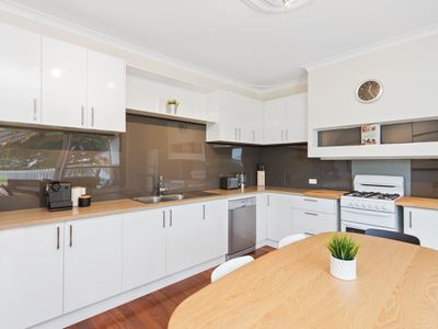 96 Douglas Avenue, South Perth