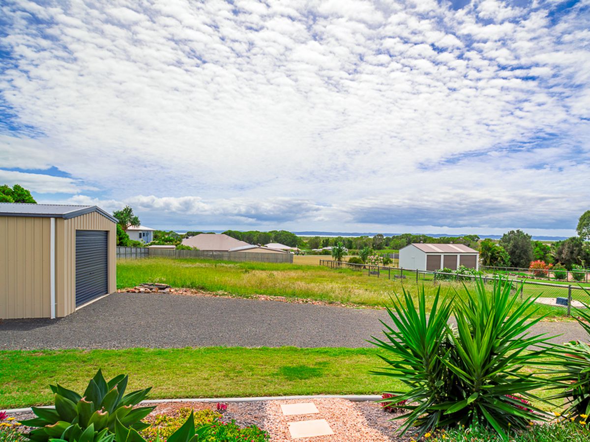 3 Woongoolbver Court, River Heads