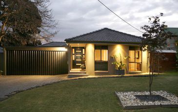 373 Beaconsfield/Emerald Road, Guys Hill