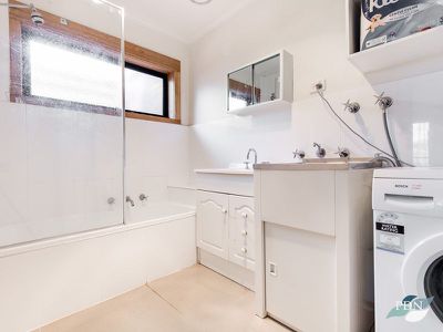 6 / 7 Hatfield Court, West Footscray