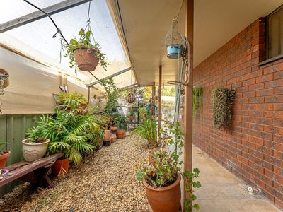 9-11 Clare Avenue, Lockington