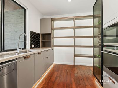 1 Marina Parade, Jacobs Well