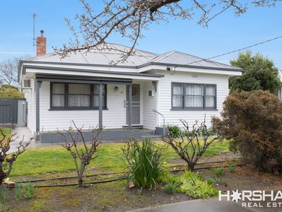19 Bradshaw Street, Horsham