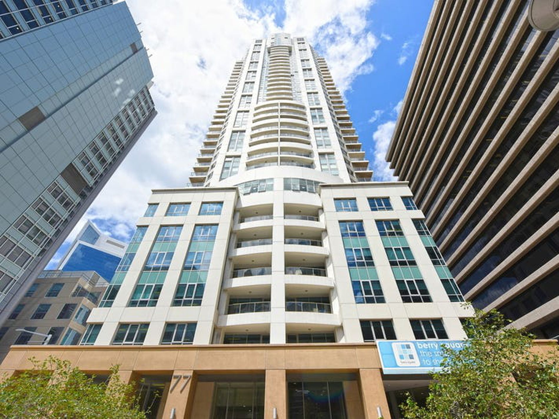 1001 / 77-81 Berry Street, North Sydney