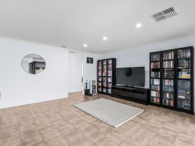 34 Limbee Glade, Huntingdale