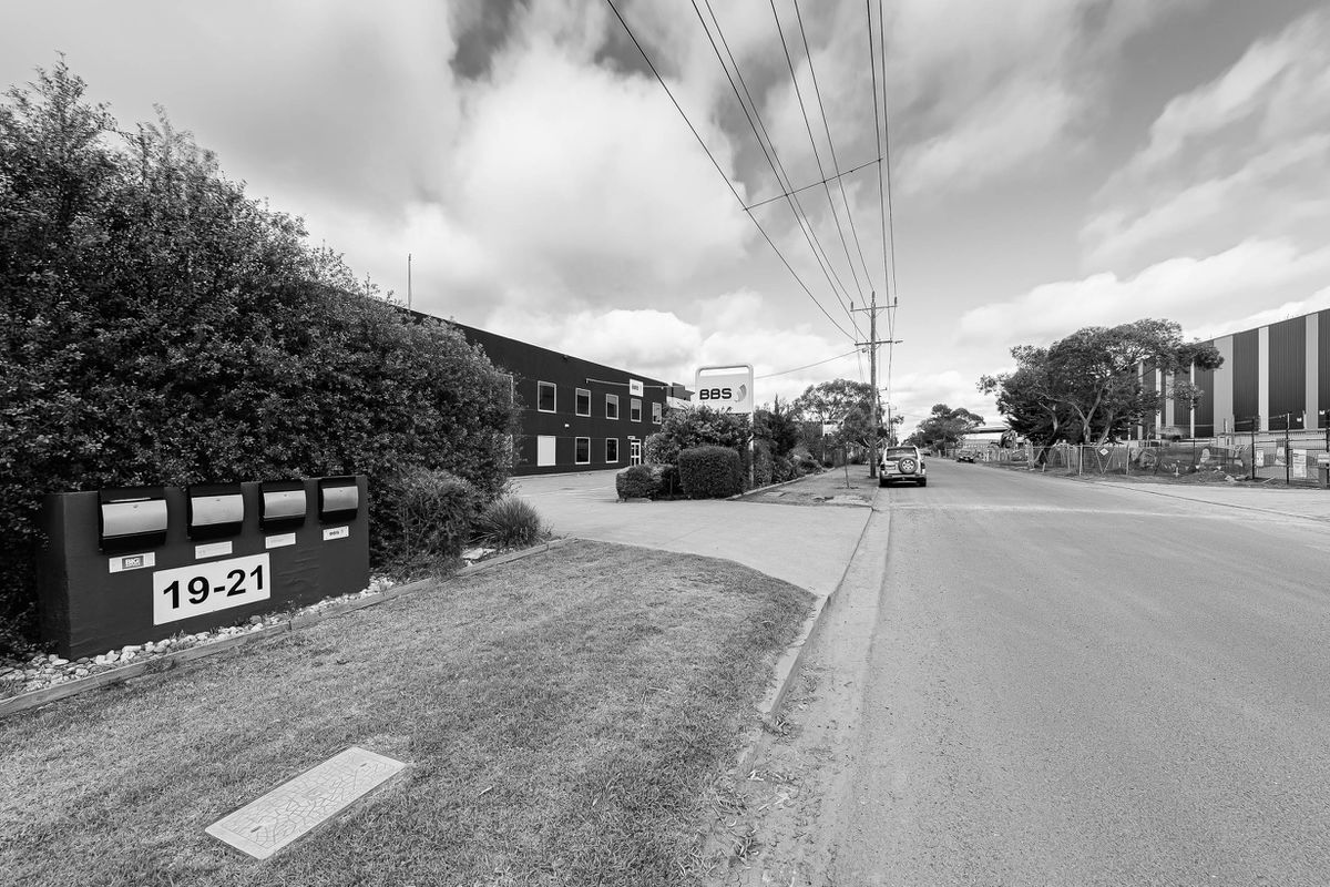19-21 Slough Road, Altona