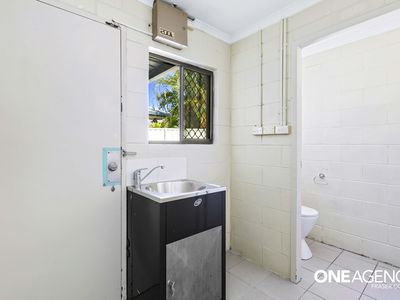 2 / 386 Torquay Terrace, Scarness