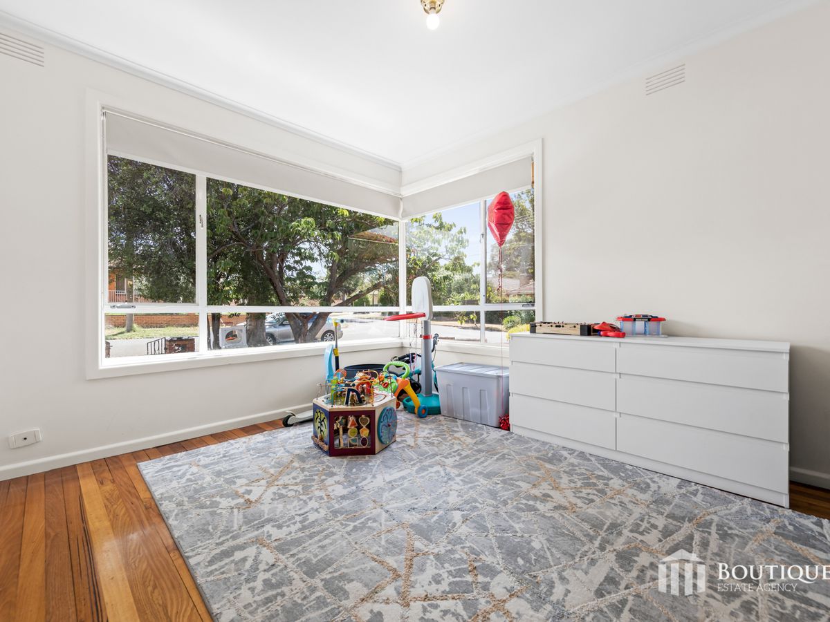 12 Sarona Street, Dandenong