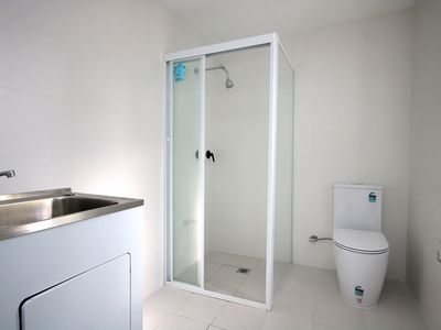 37 Taylor Street, Lakemba