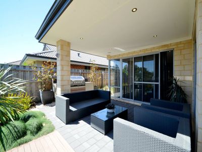 8 Onyx Lane, Wellard