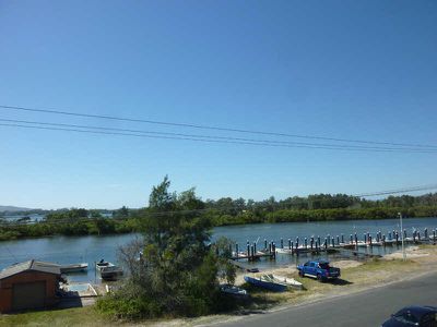 4   23 Point Road, Tuncurry