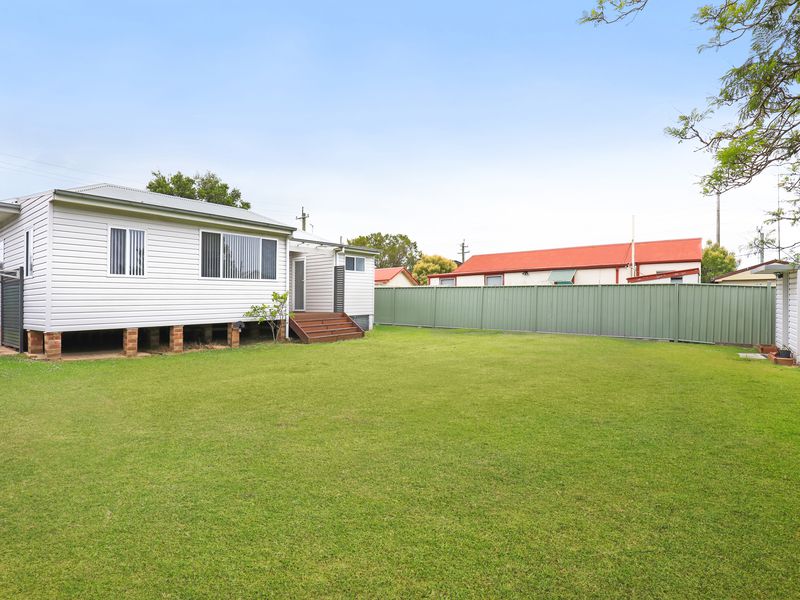 1 Weber Crescent, Towradgi