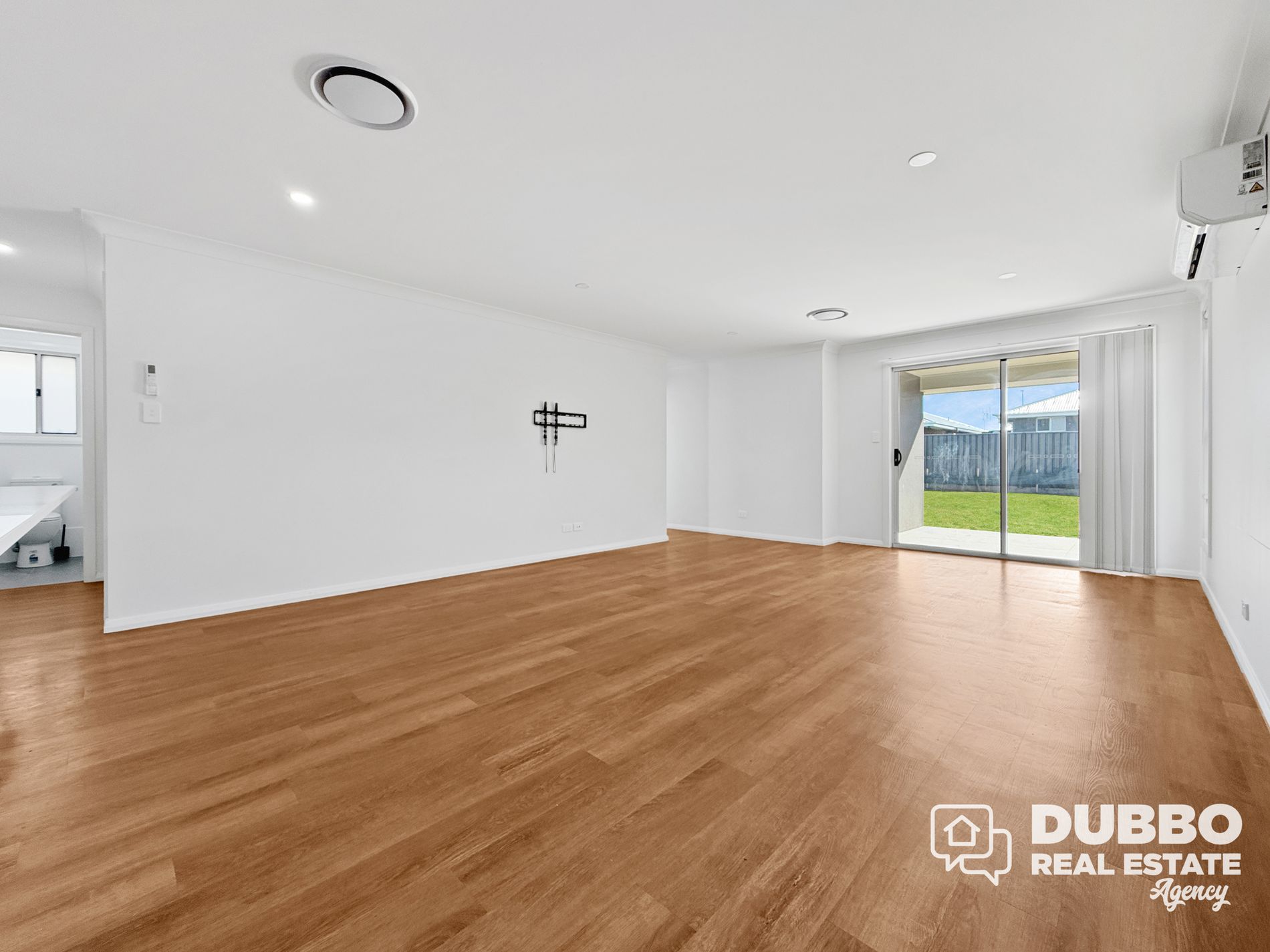 26A Violet Circuit, Dubbo