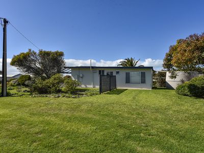 7-9 Ethel Street, Beachport