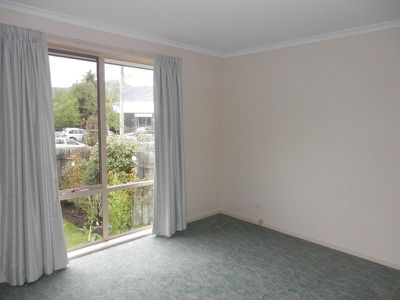 6 / 8 Short Street, Huonville