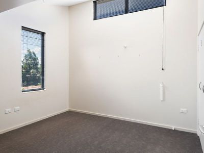 8 / 35 Premier Street, Hannans