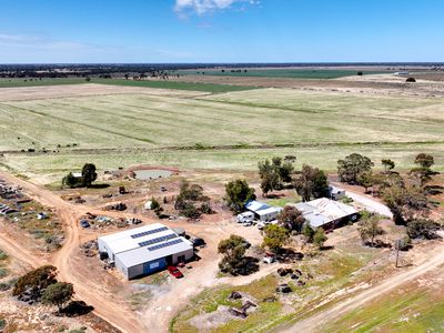 190 Pratt Road, Reedy Lake