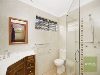 6 Coen Street, Douglas