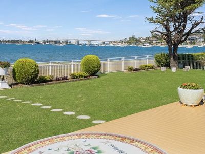 13 Lachlan Avenue, Sylvania Waters