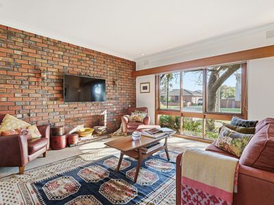 14 SEVES STREET, Altona