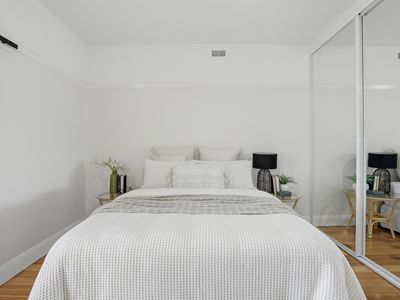 12 Leslie Place, South Launceston