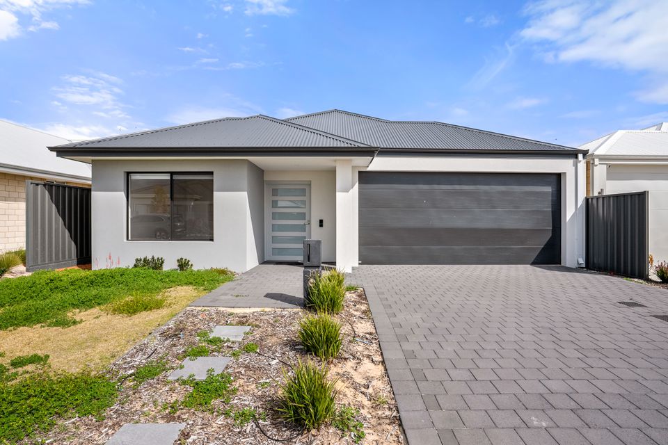 10 Gunwale Avenue, Port Kennedy