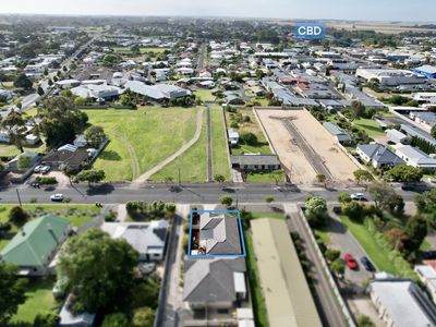 13 / 27 Short Street, Millicent