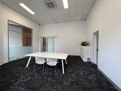 17 Cribb Street, Milton
