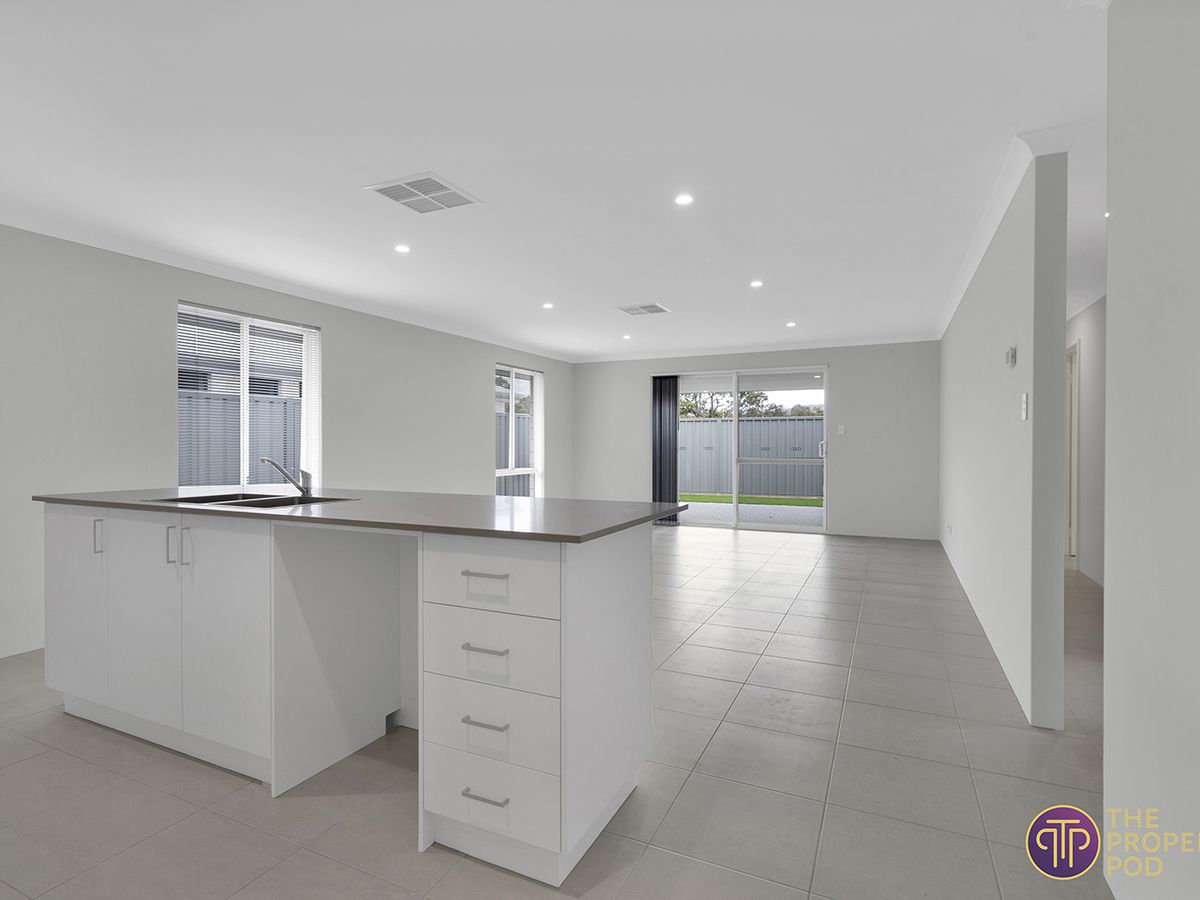 28 Hackney Loop, Byford