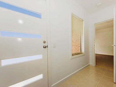 3 / 11 Parker Street, Werribee