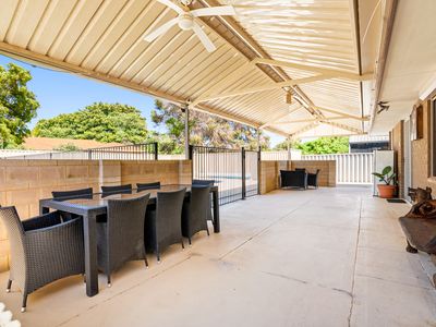 6 Breaden Drive, Cooloongup