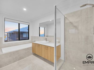 25 Fiorin Street, Clyde North