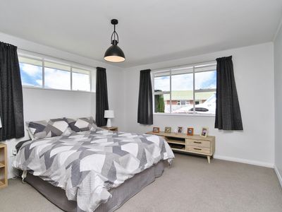 7 Barclay Place, Burwood