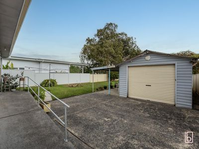 8 Canton Parade, Noraville