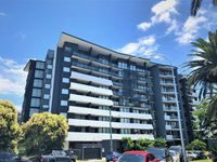 705 / 8 Hunt Street, Hamilton