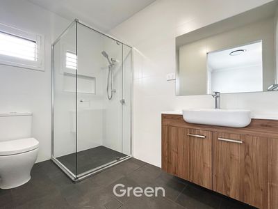 1 Cobham Avenue, Melrose Park