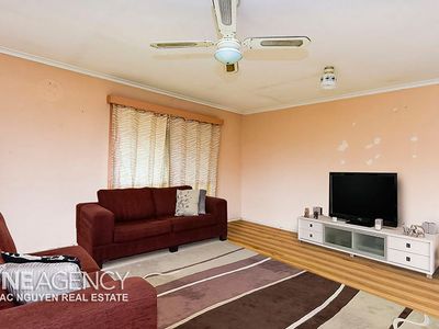34 Norma St, Inala