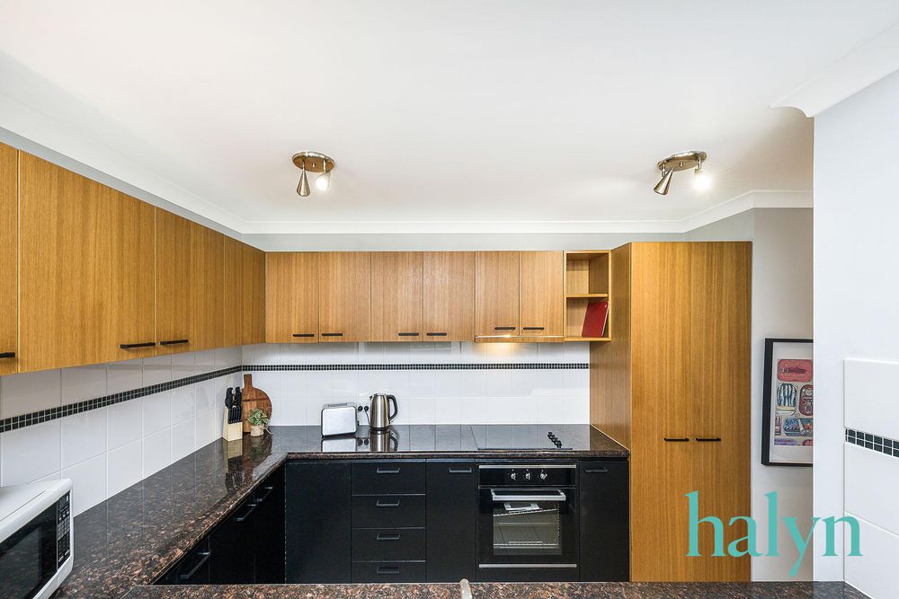 15 / 118 Mounts Bay Road, Perth