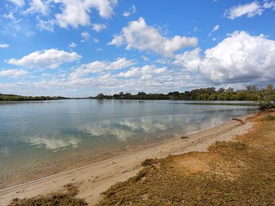 2 / 35 Riviera Avenue, Tweed Heads West