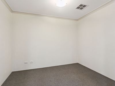 26 Delapre Drive, The Vines