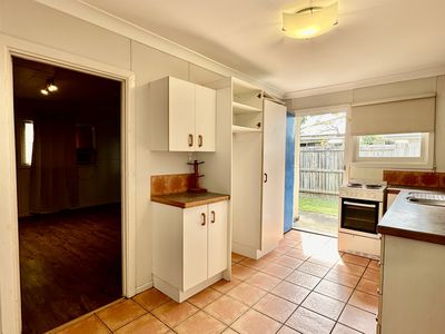 2 / 34 Livermore St, Redcliffe