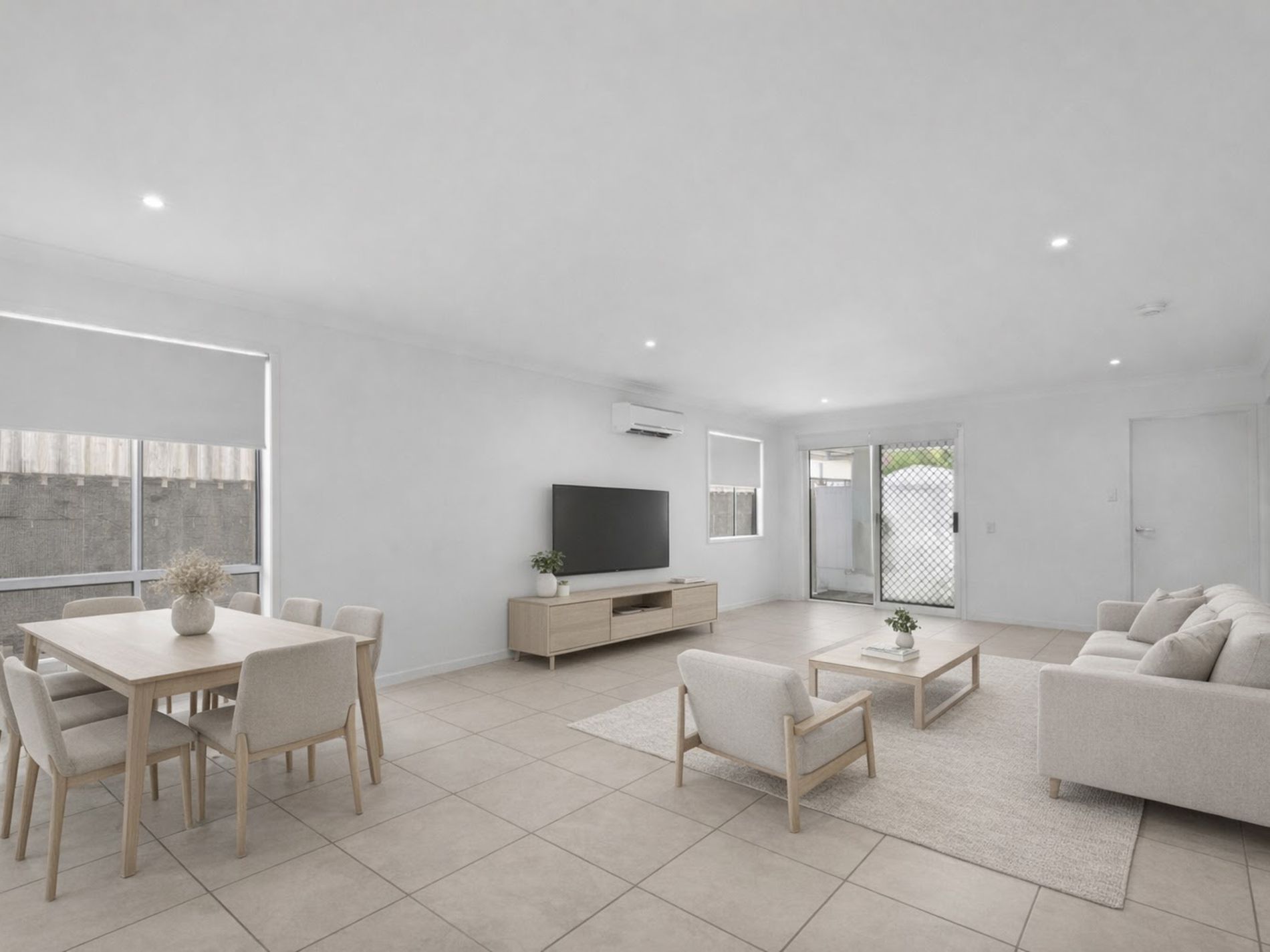 7 Ron Grant Lane, Caboolture South