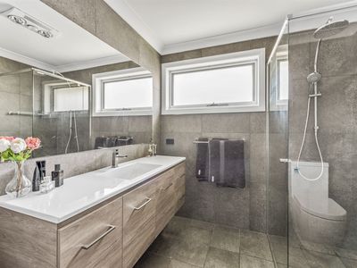 14 Porter Circuit, Milton