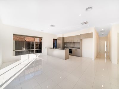 22 Nightfall Way, Tarneit