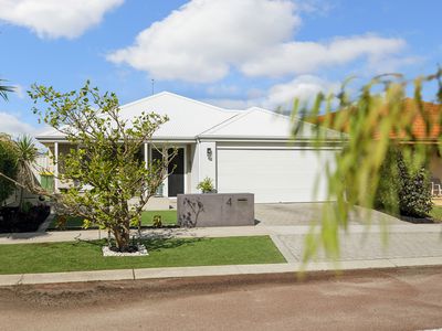 4 Fernhill Promenade, Harrisdale