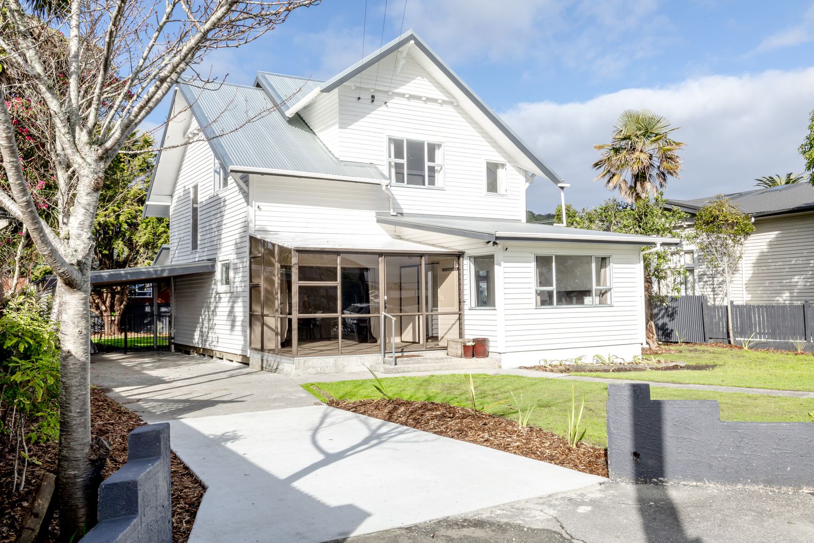 121 Shakespeare Street