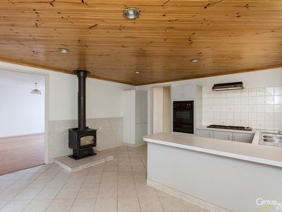 38 Meredith Crescent, Hampton Park