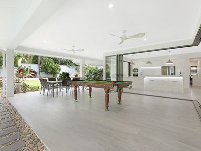 32 Iridescent Drive, Trinity Park