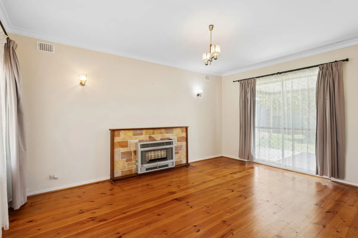 4 Spenfeld Court, Valley View