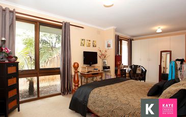 8 Morris Road, Beaconsfield Upper